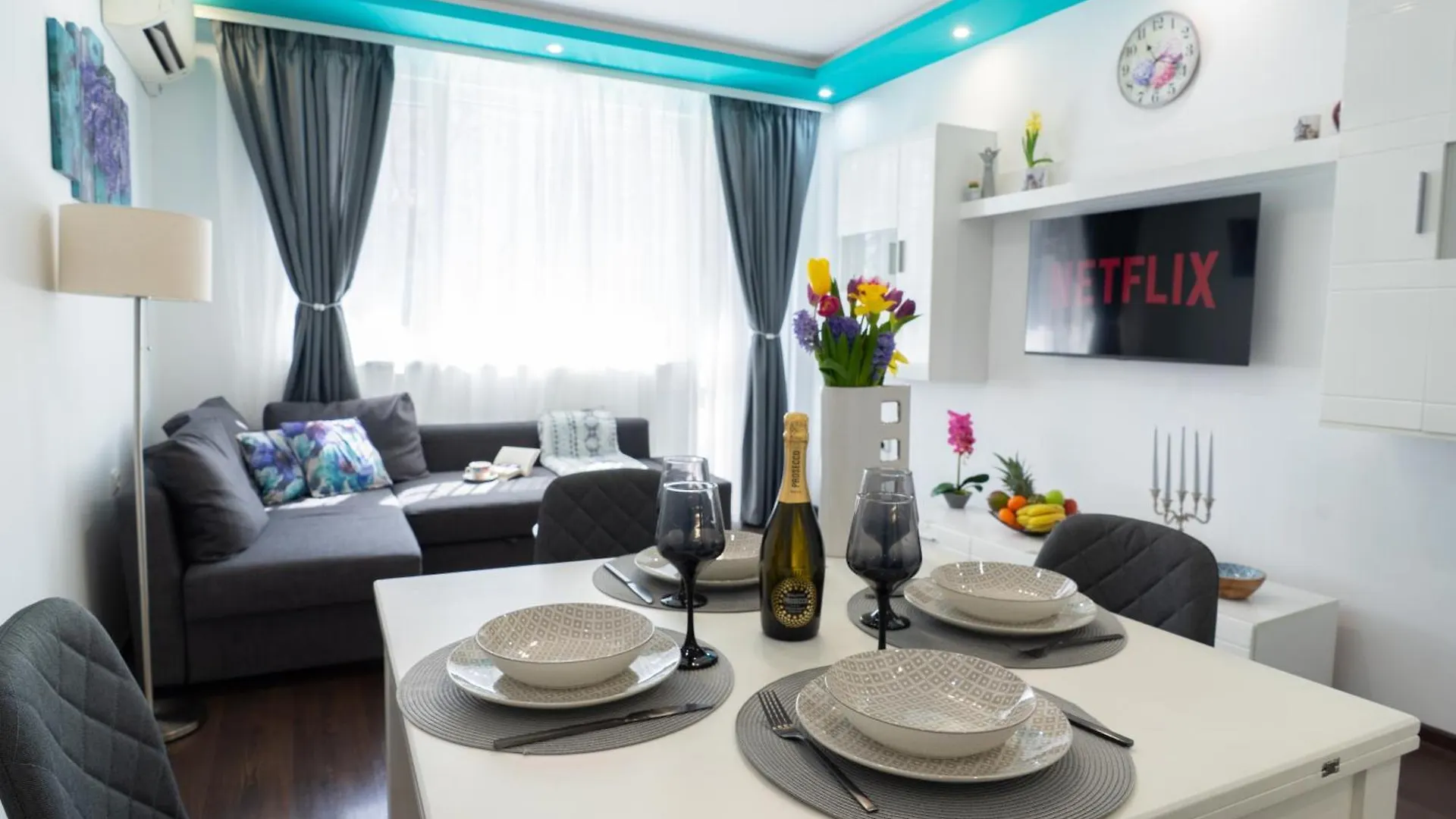 Luxury 2 Bedroom Apartment In Central Varna