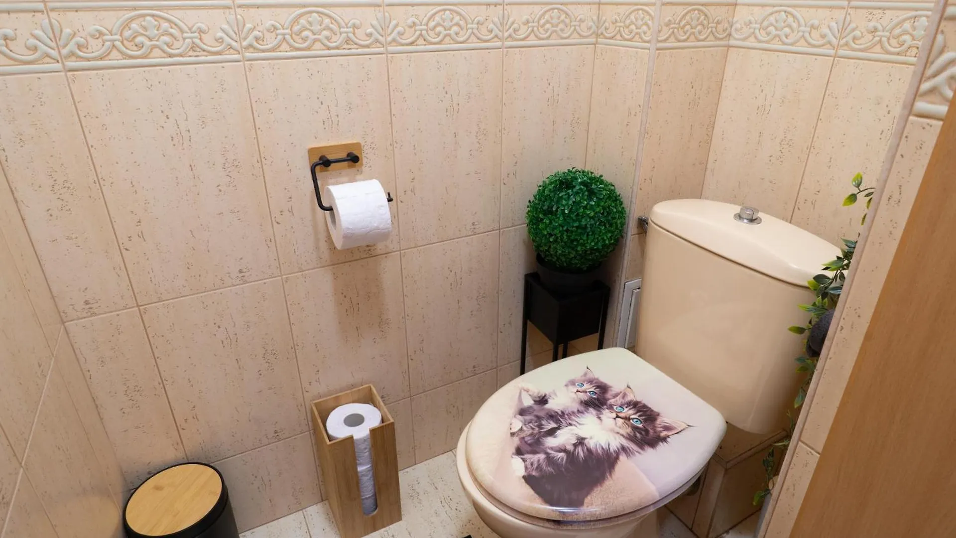 Luxury 2 Bedroom Apartment In Central Варна